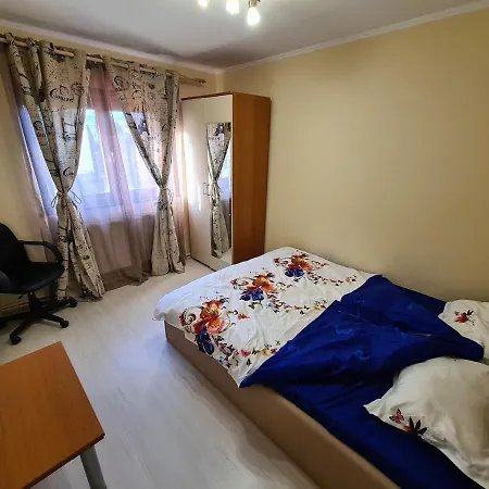 Апартаменти Apartament 4